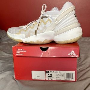 Don issue 2 basketball shoes